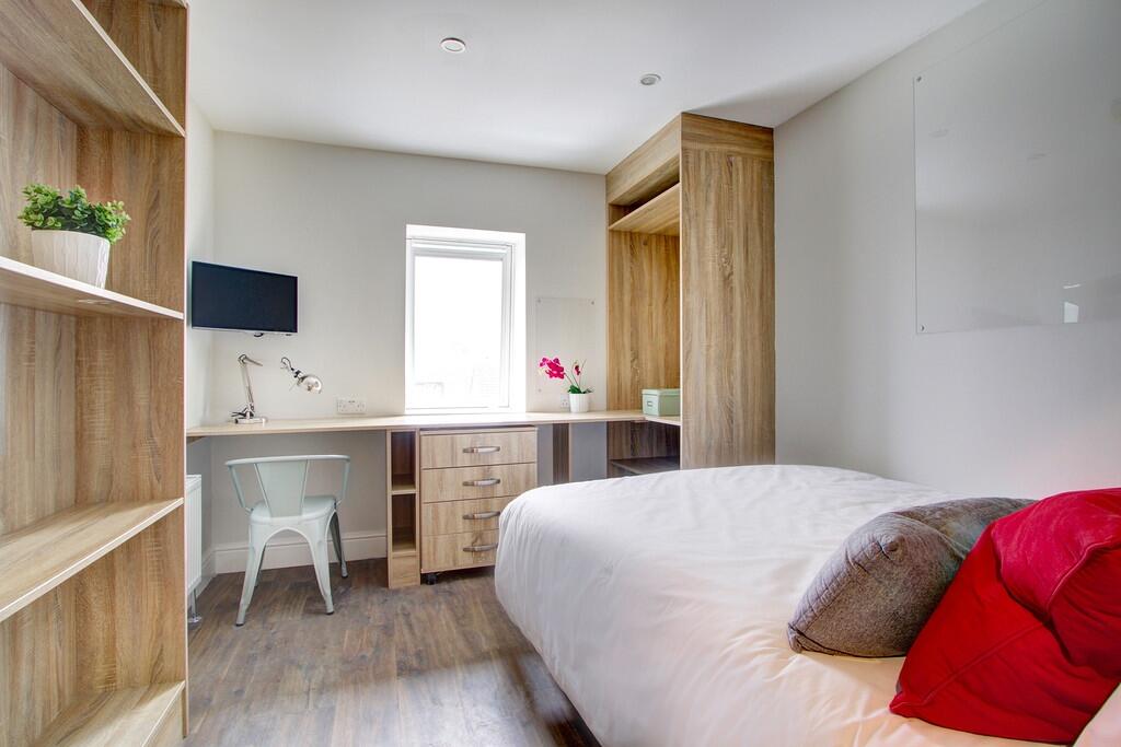 Property photo 8