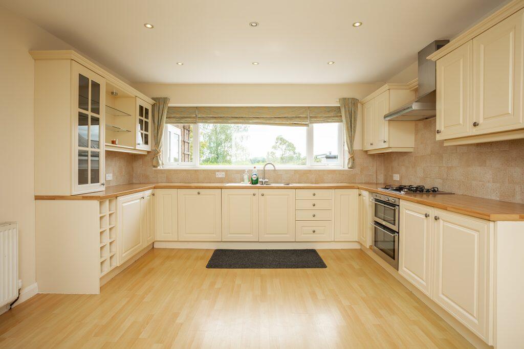 Knights Crescent, Rothley photo 4