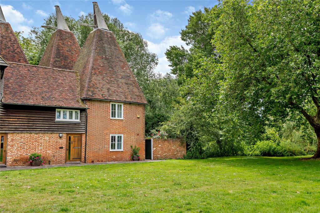 Main image of property: The Green, Littlebourne, Canterbury, Kent, CT3
