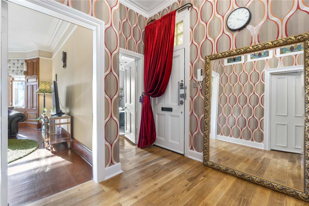 Apartment in Edinburgh, Church Hill, Morningside - View 5