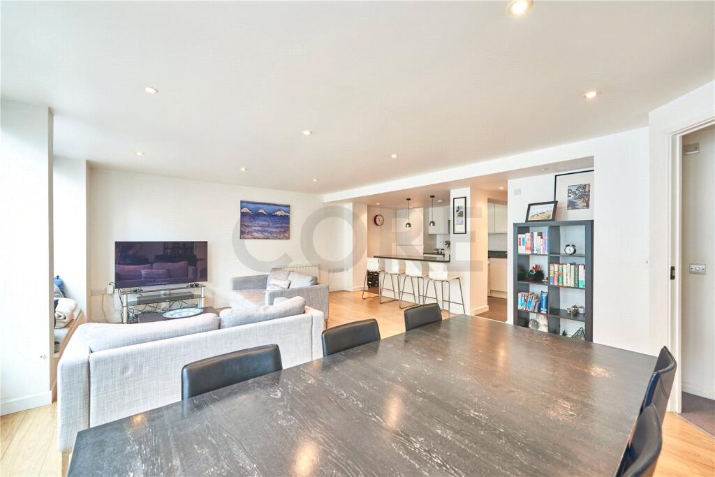 Apartment in London - View 5