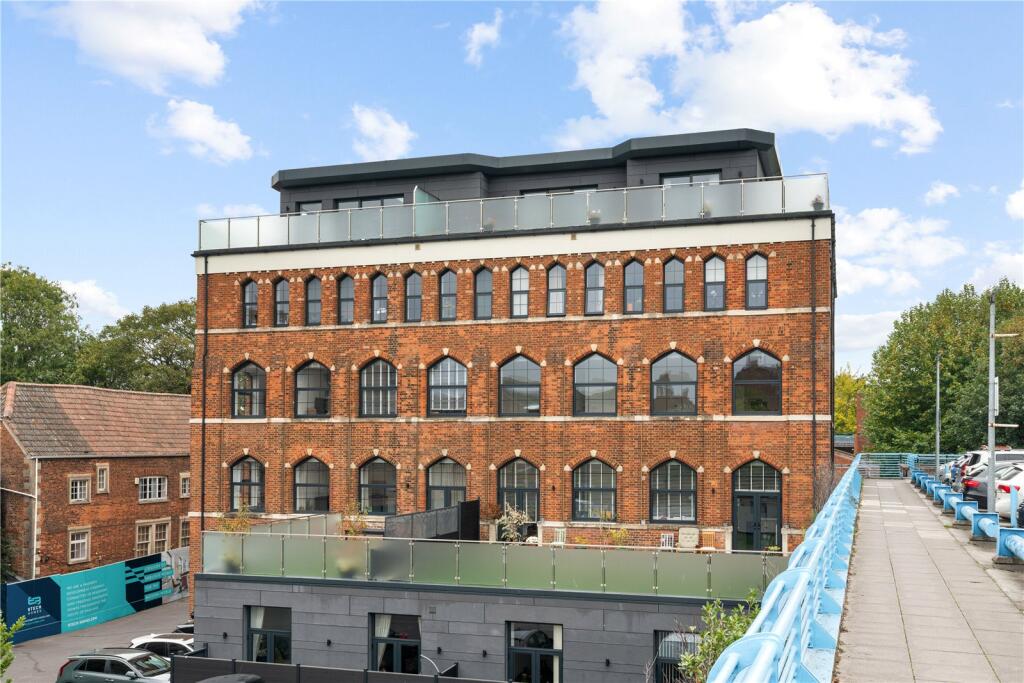 Clarks Mill, Stallard Street photo 2