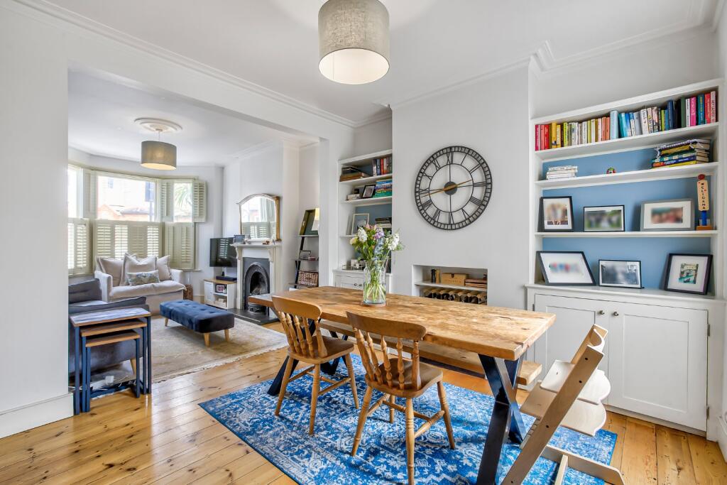 Main image of property: Franche Court Road, Earlsfield, London, SW17