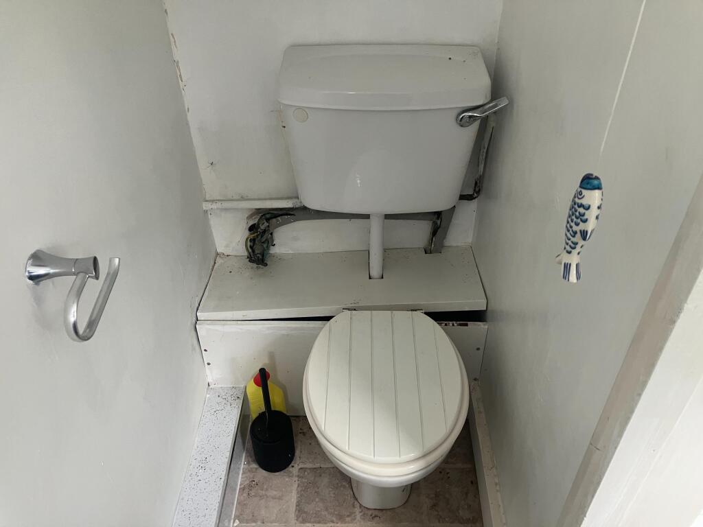 House in Doncaster, Laceby - More
