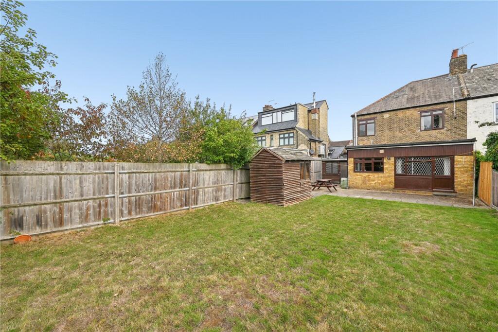 House in London, Willesden Green, Harlesden - View 5