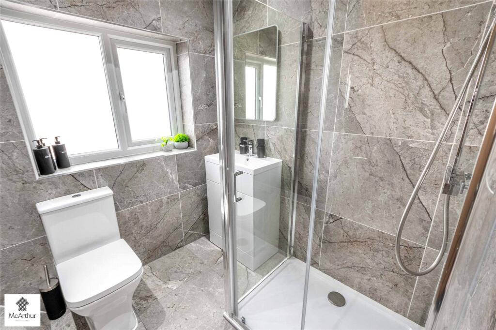 House in Doncaster, Bircotes - View 4