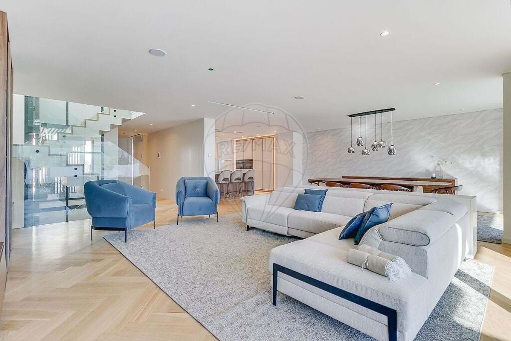 Main image of property: Lisbon, Cascais