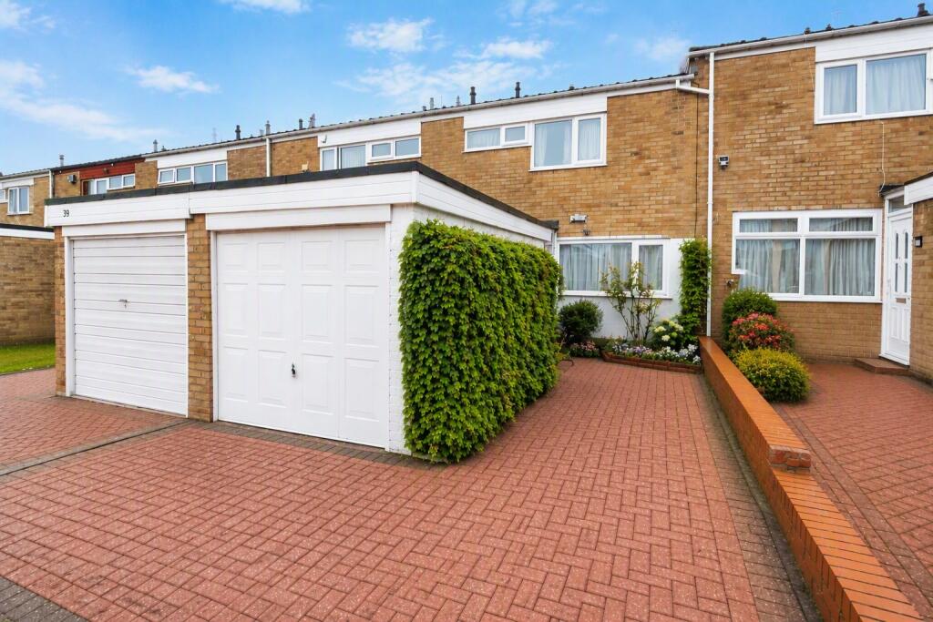 Main image of property: Ox Leasow, South Woodgate, Birmingham