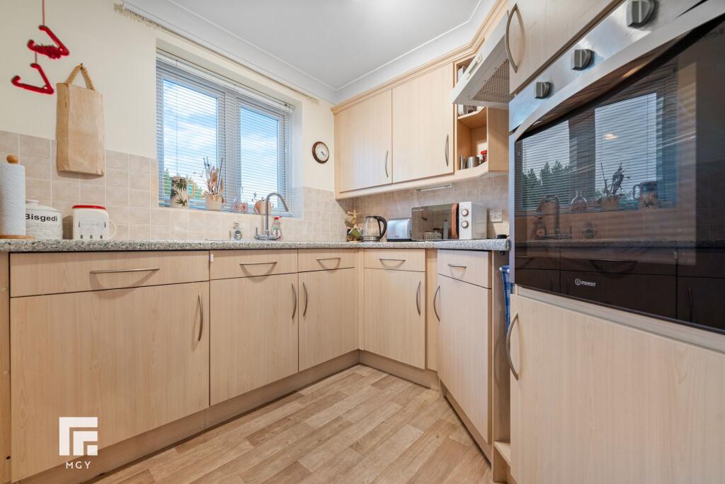 Station Road, Radyr, CF15 photo 3