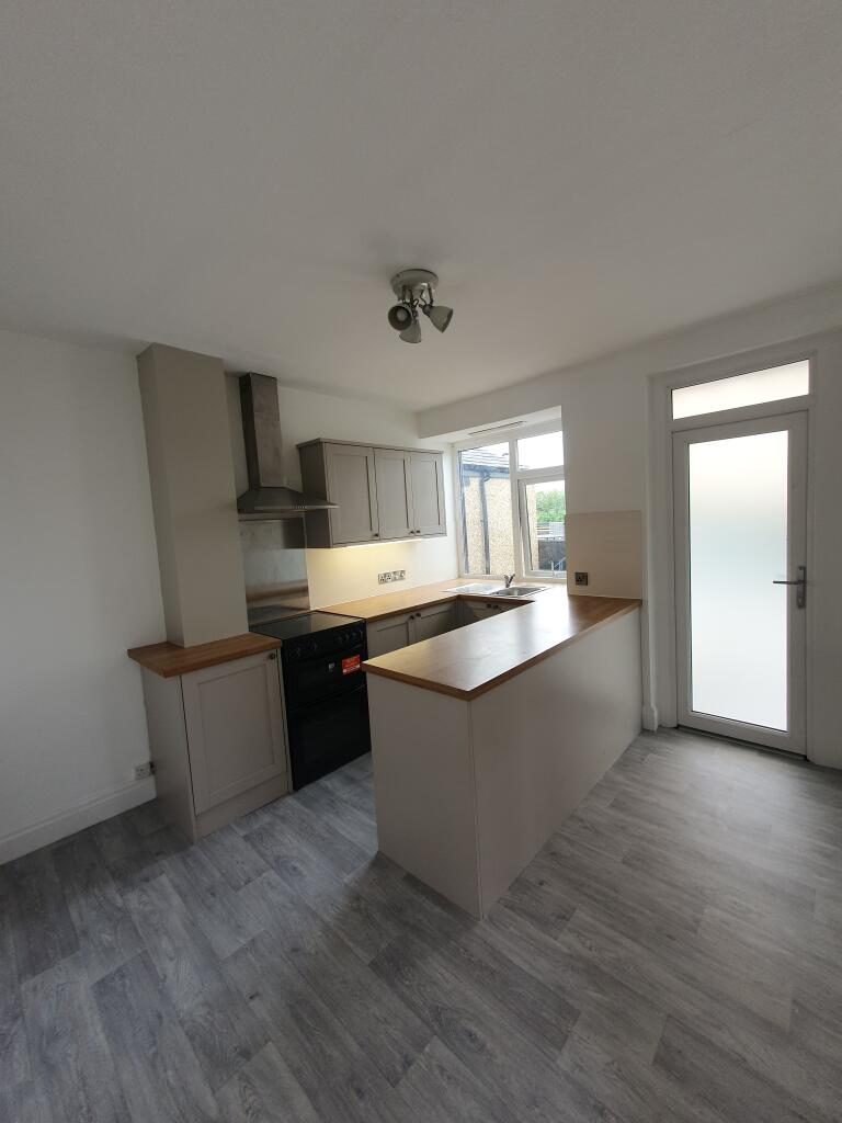 House in Ribble Valley, Chatburn - More