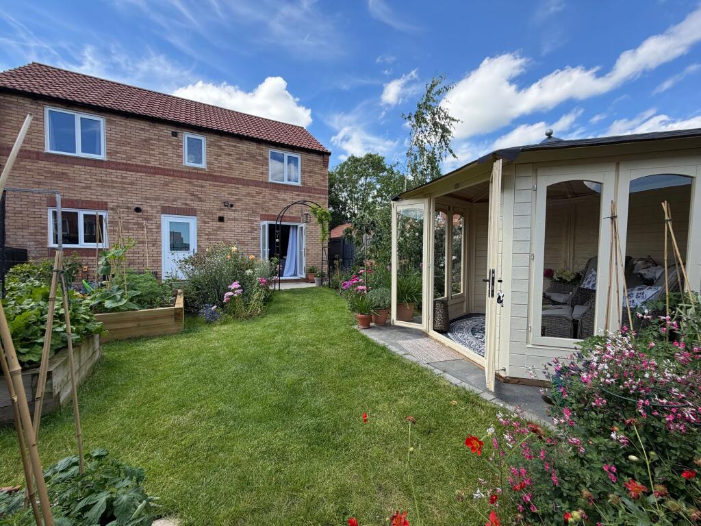 Grebe Way, Langold, S81 photo 4