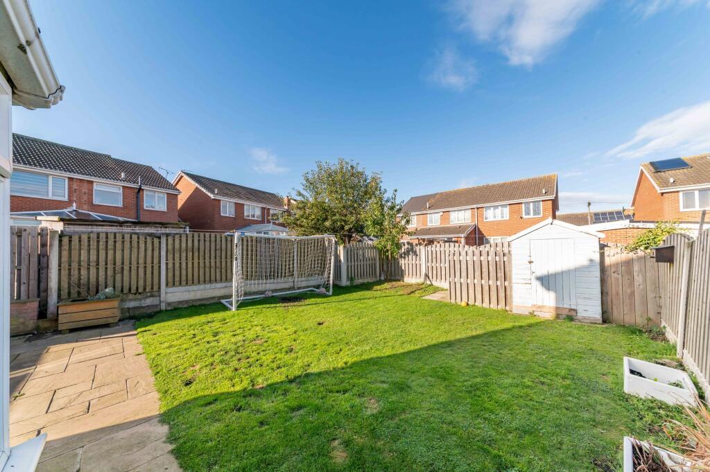 Welland Court, Higham, S75 photo 2