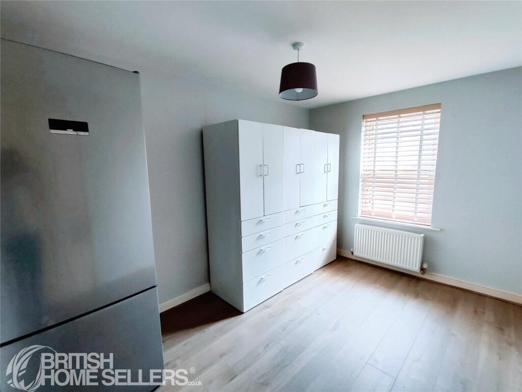 House in Derbyshire Dales, Ashbourne - More