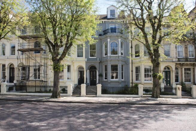 15 Bedroom Guest House For Sale