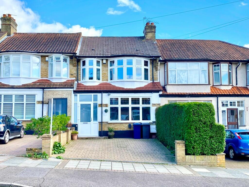 Main image of property: Ridgeway Avenue, East Barnet, EN4
