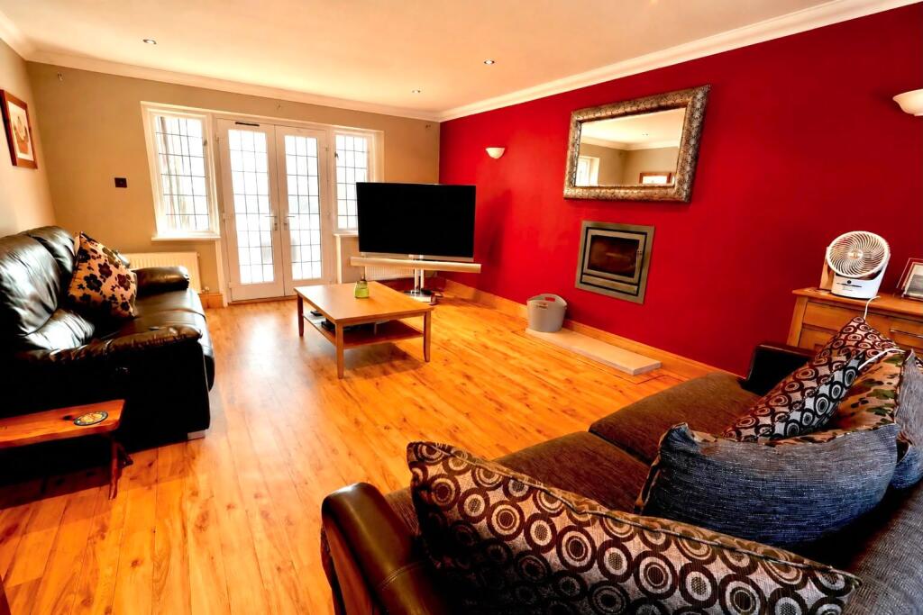 House in London, St Mary Cray - View 3