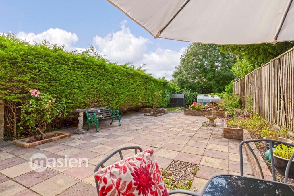 House in Brighton - View 2