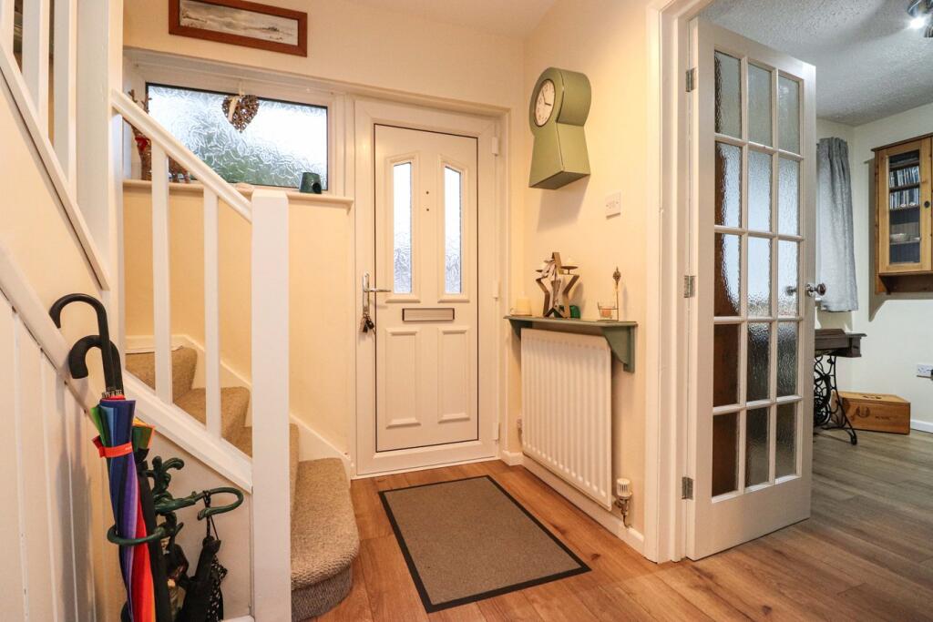 Whinsmoor Drive, Harraby, Carlisle, CA1 photo 5
