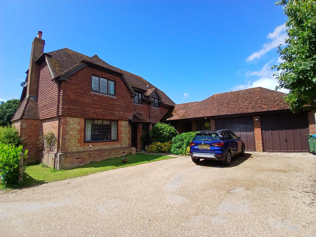 Main image of property: The Cedars, Billingshurst