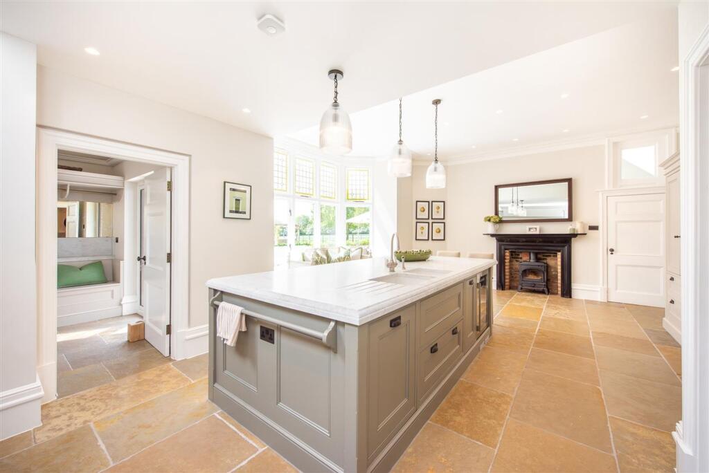House in Chelmsford - View 5