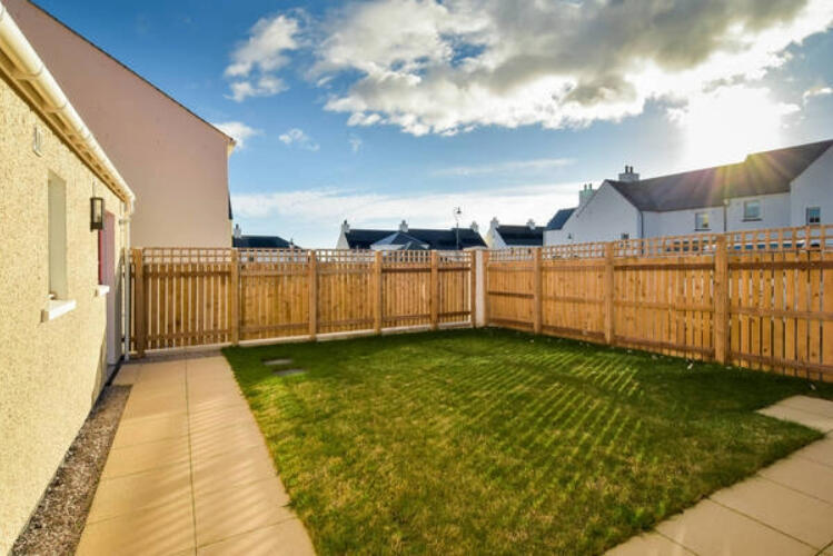 House in Edinburgh, East Lothian - More