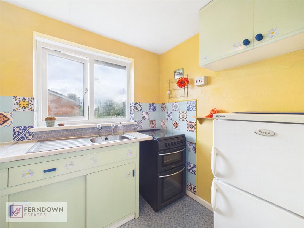 Apartment in Birmingham, West Midlands - View 3