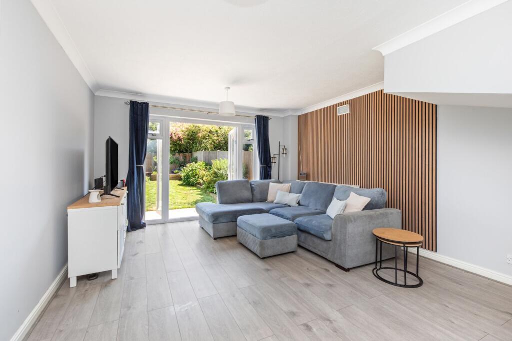 House in Horsham, Roffey, North Horsham - View 2