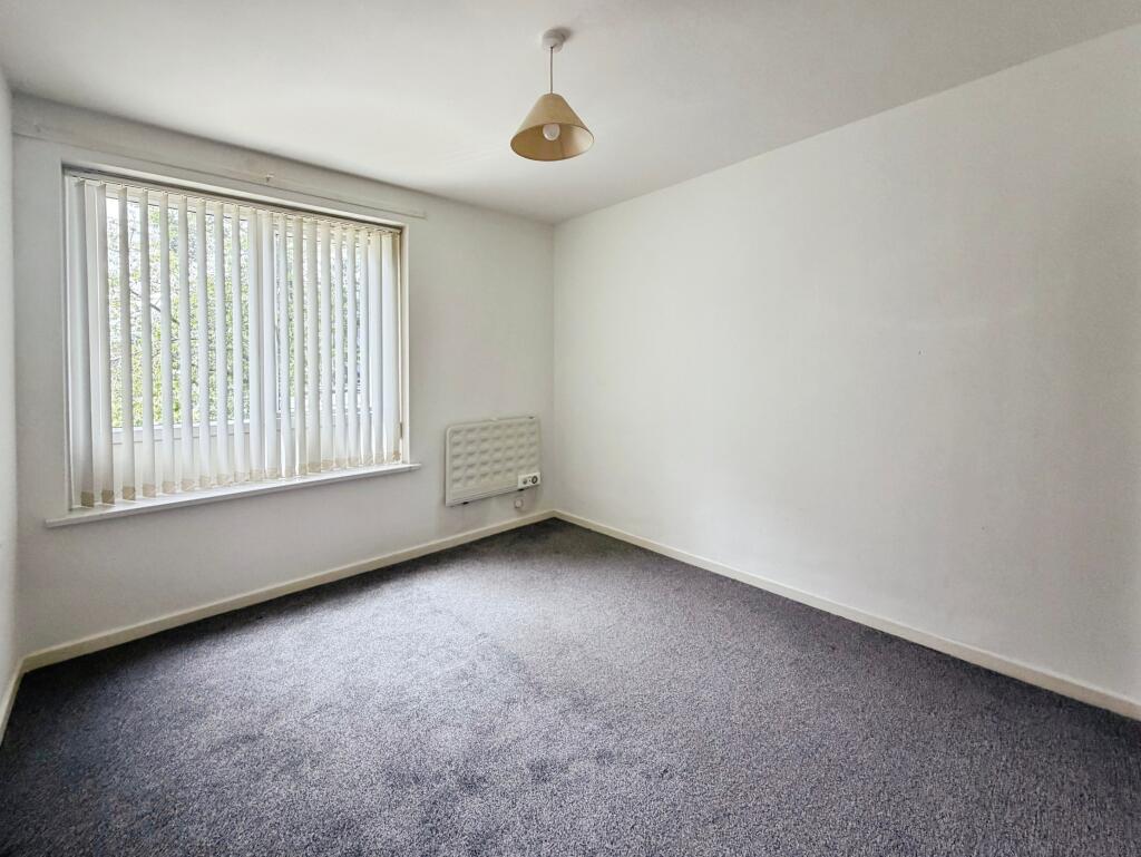 St Keverne Square, Newcastle upon Tyne, NE5 photo 4