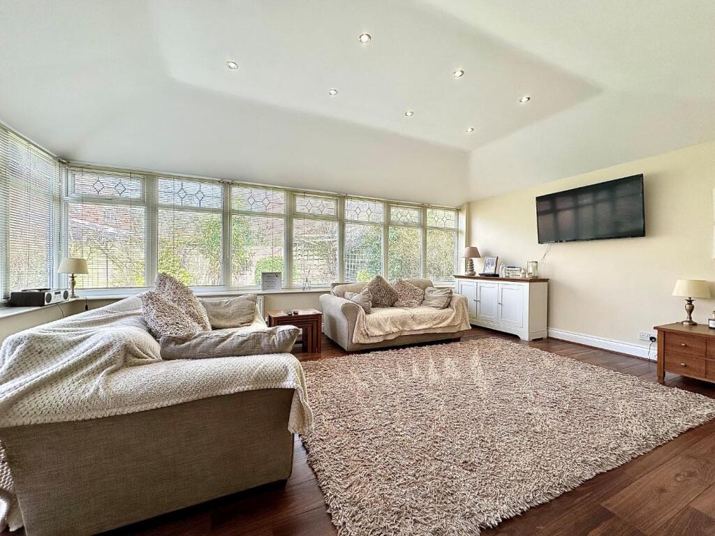 House in Upton, Swan Valley, Hunsbury Meadows - View 6