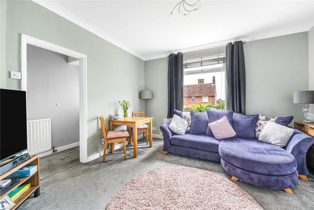 House in London - View 2