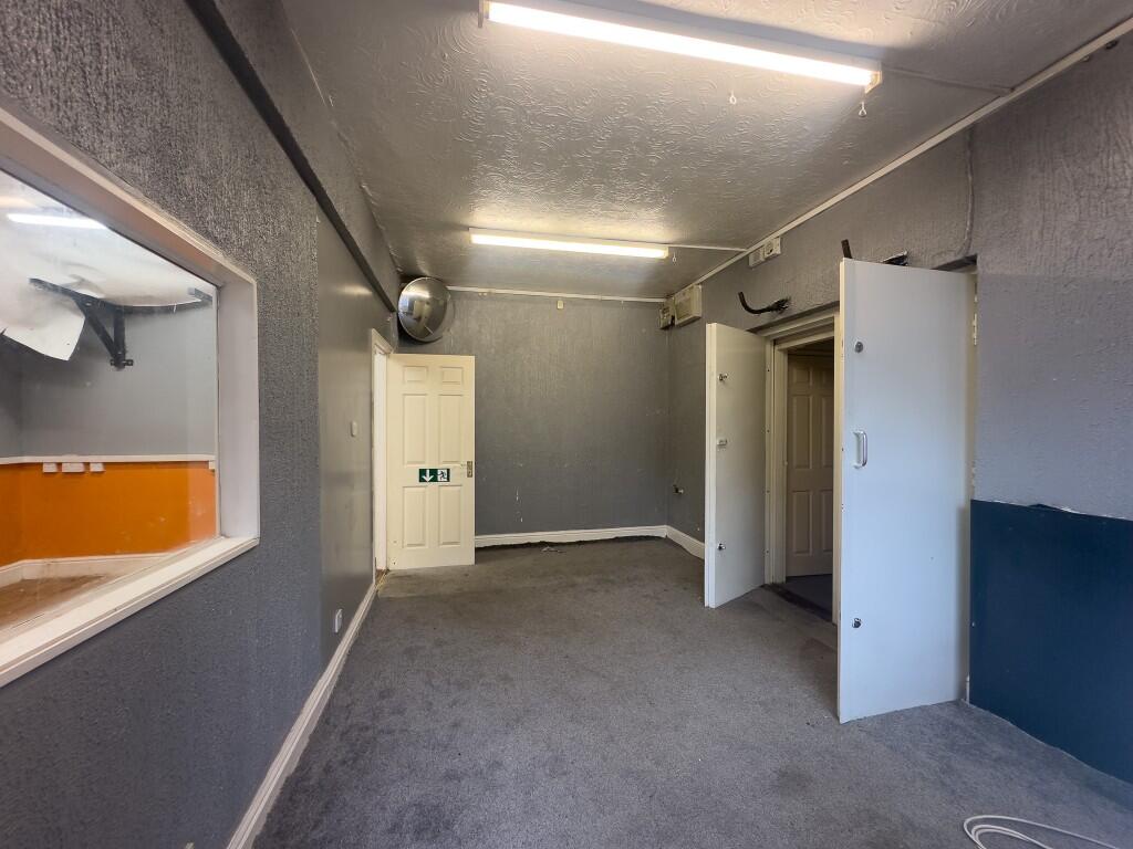 Additional image 5 of Unit 4, Western Business Park, Coombs Road, Halesowen, West Midlands, B62