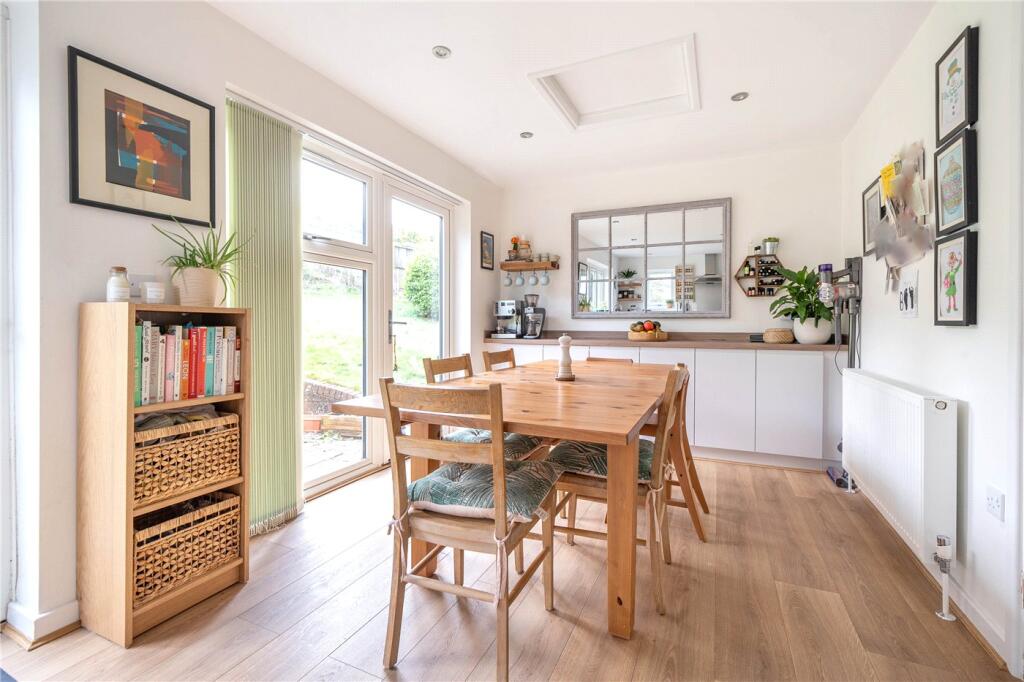 House in Marlborough, Preshute - View 4