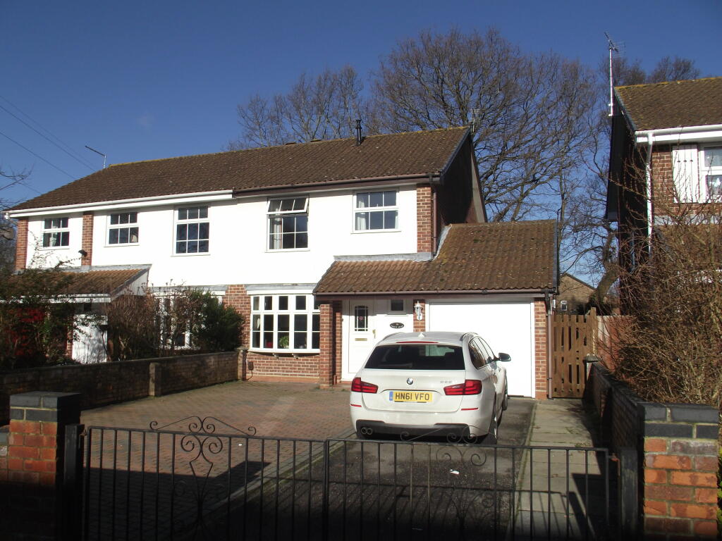 Main image of property: Magpie Drive, Totton