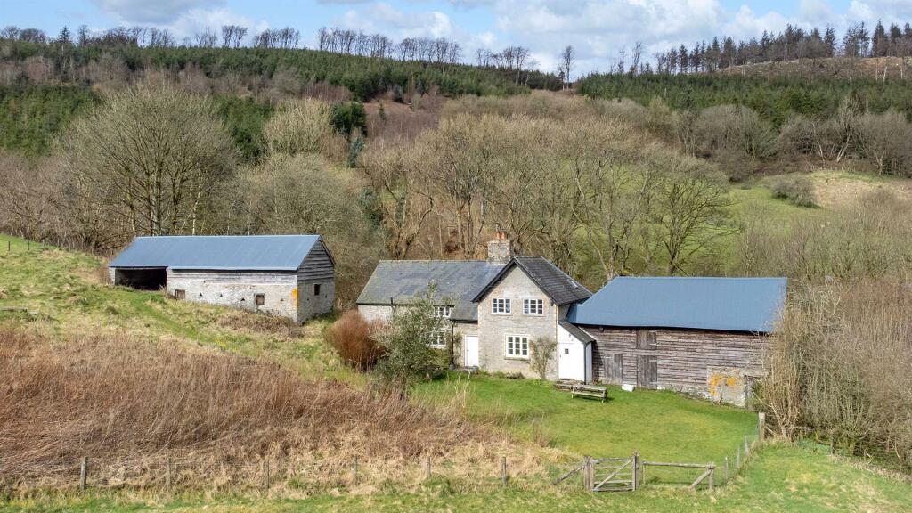 Main image of property: 1 & 2 Cwmygerwyn, Bleddfa, Knighton