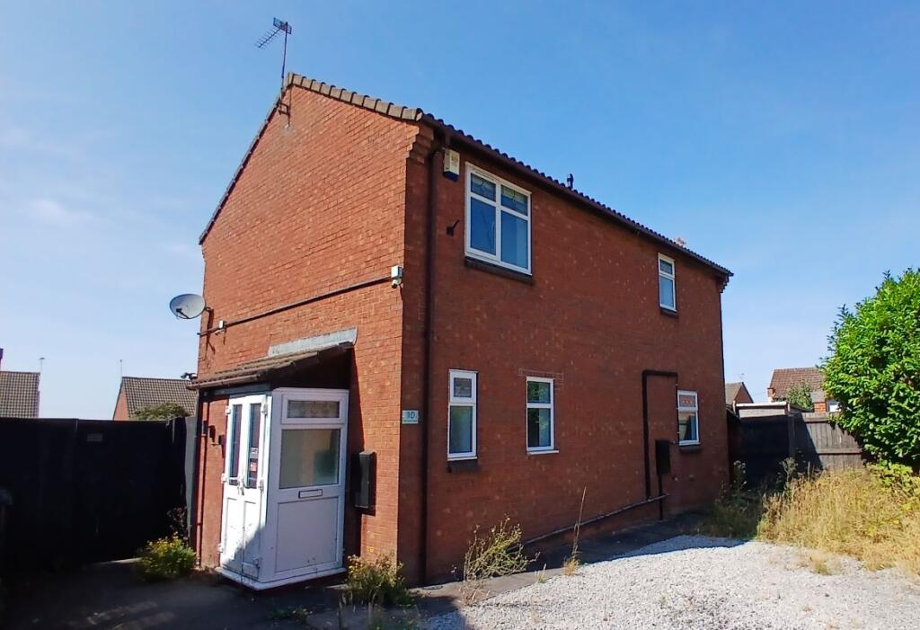 3-bed detached on 10 Brockey Close, Barwell, Leicestershire, LE9 8BG, £170,000