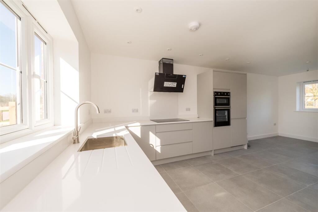The Rookery, Manor Park, Horham, photo 3