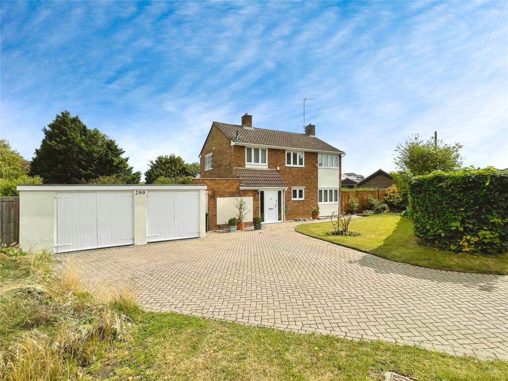 Main image of property: Old Road, Old Harlow, Essex, CM17