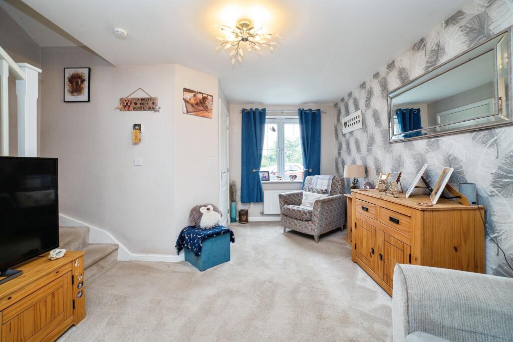House in Mansfield, Nottinghamshire - View 5