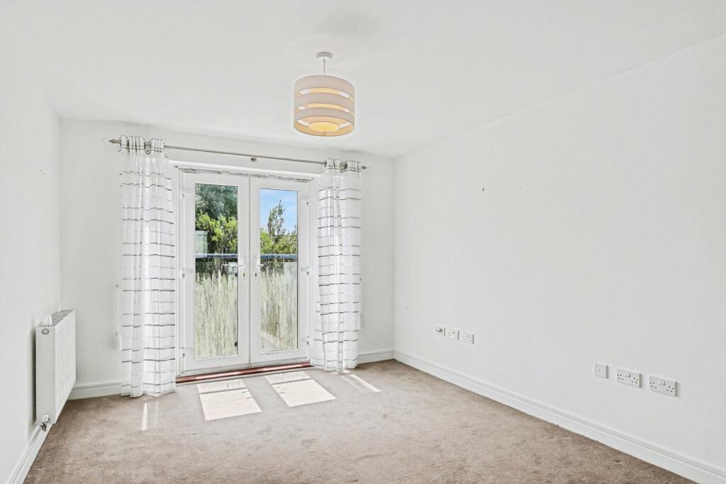 Apartment in Truro - View 5