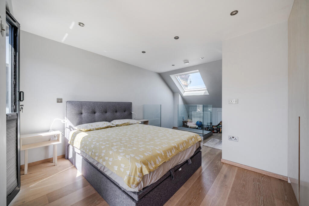 House in London, East Dulwich - View 5