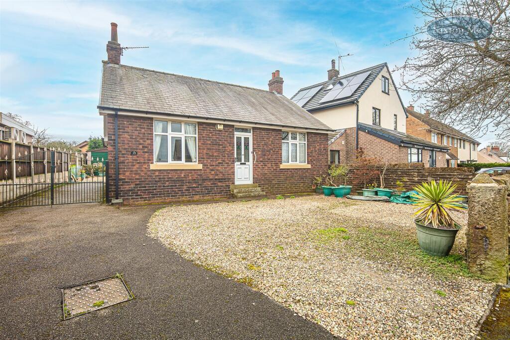 Main image of property: Broomfield Lane, Stocksbridge, Sheffield