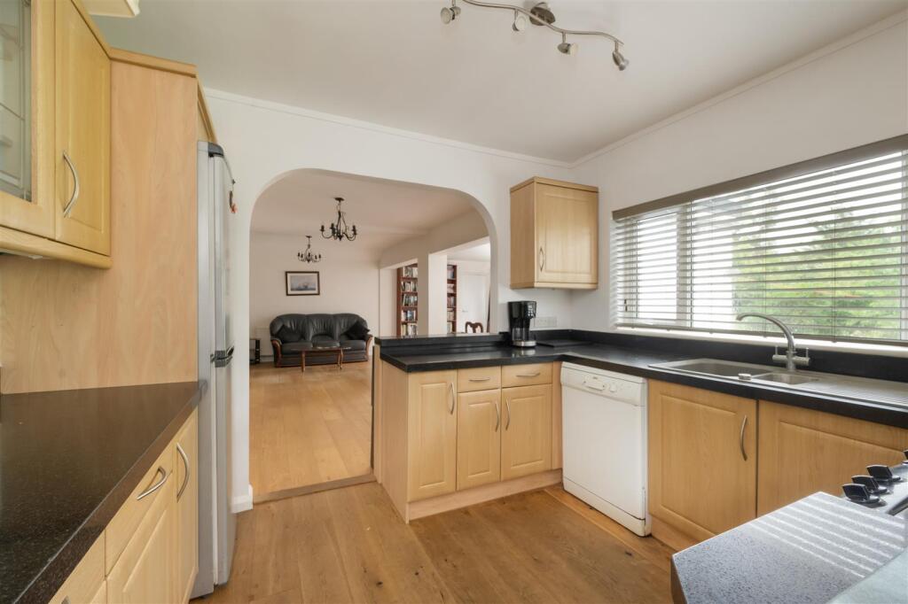 Queens Road, Tankerton, Whitstable - View 6