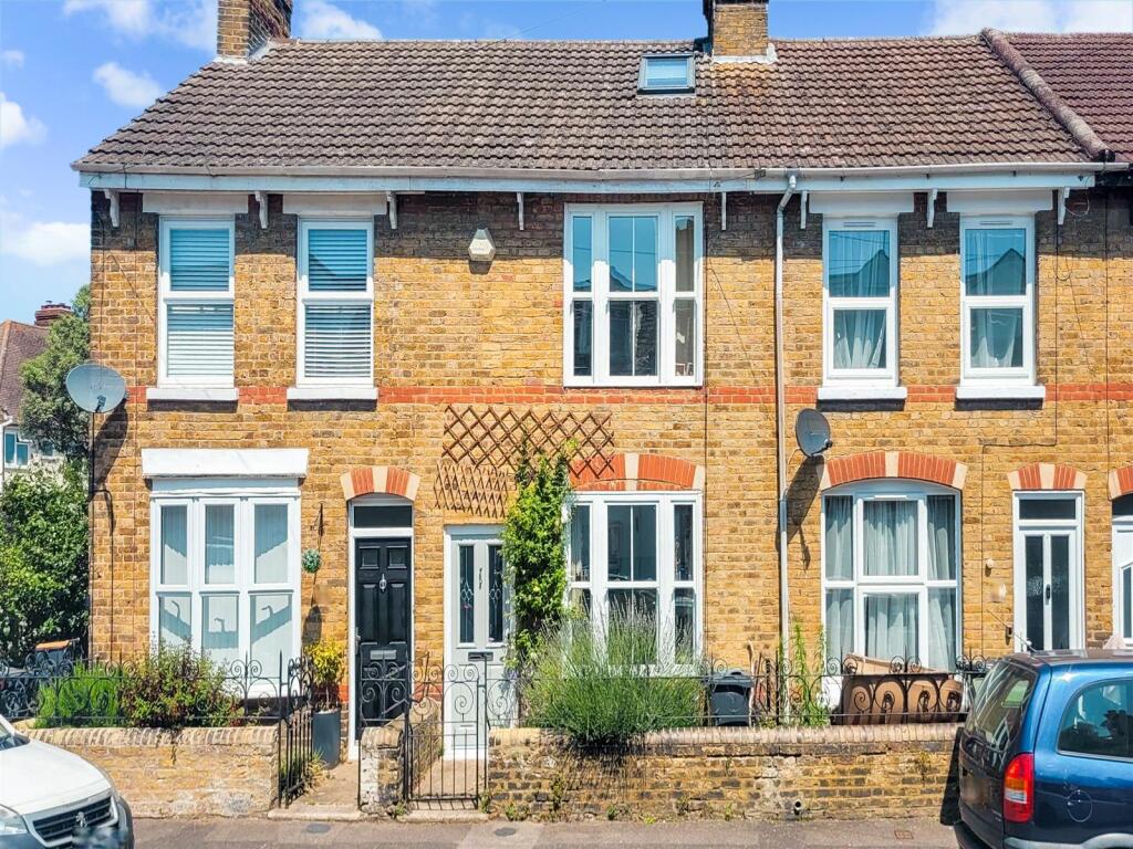 Main image of property: Queens Road, Snodland, Kent