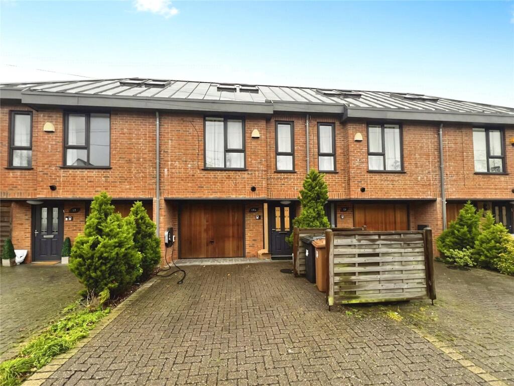 Main image of property: Windmill Street, Bushey Heath, Bushey, Hertfordshire, WD23
