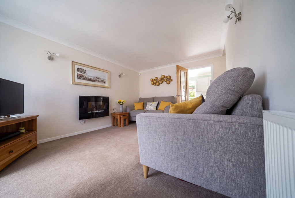 House in Solihull, Shirley - View 4
