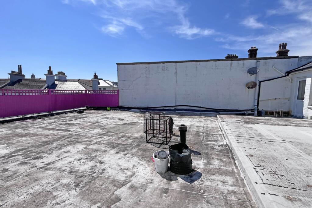 Terminus Road, Eastbourne, BN21 3LX - View 2