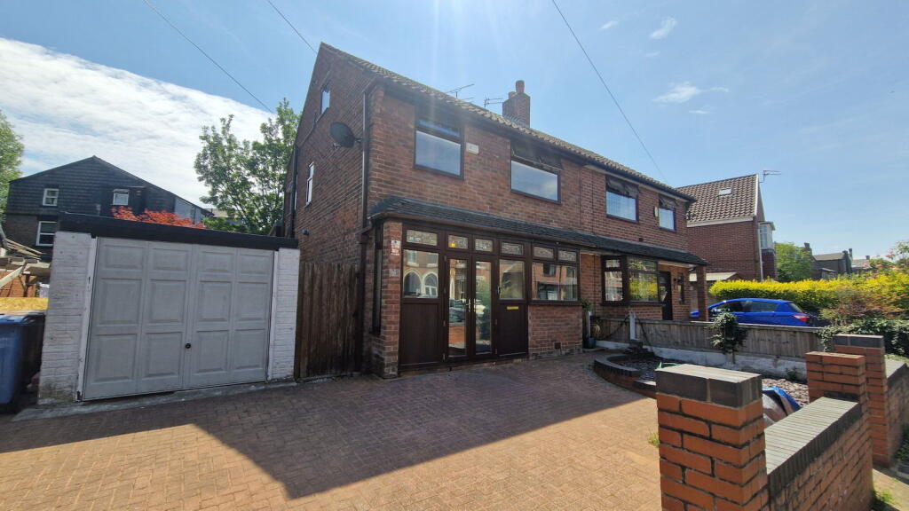 Main image of property: Snowdon Road, Eccles, M30 9AT