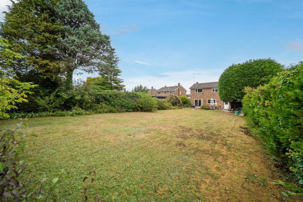 Main image of property: Lightsfield, Oakley, Basingstoke, RG23 7BL