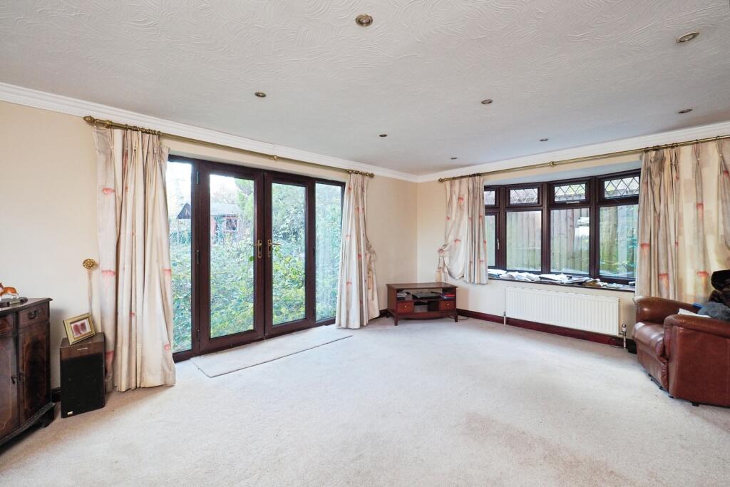 Richborough Place, Wollaton, Nottingham, NG8 photo 4