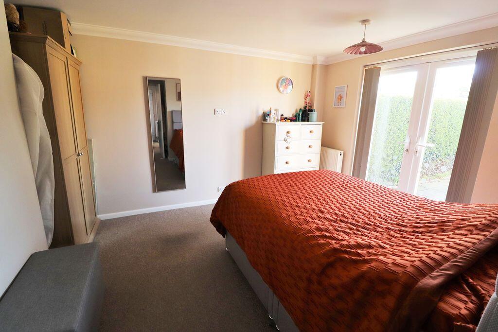 Apartment in Brighton - More